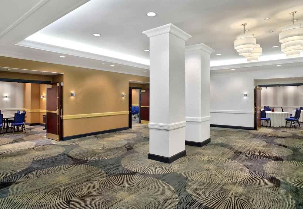 Courtyard By Marriott Toronto Downtown Hotel Ngoại thất bức ảnh