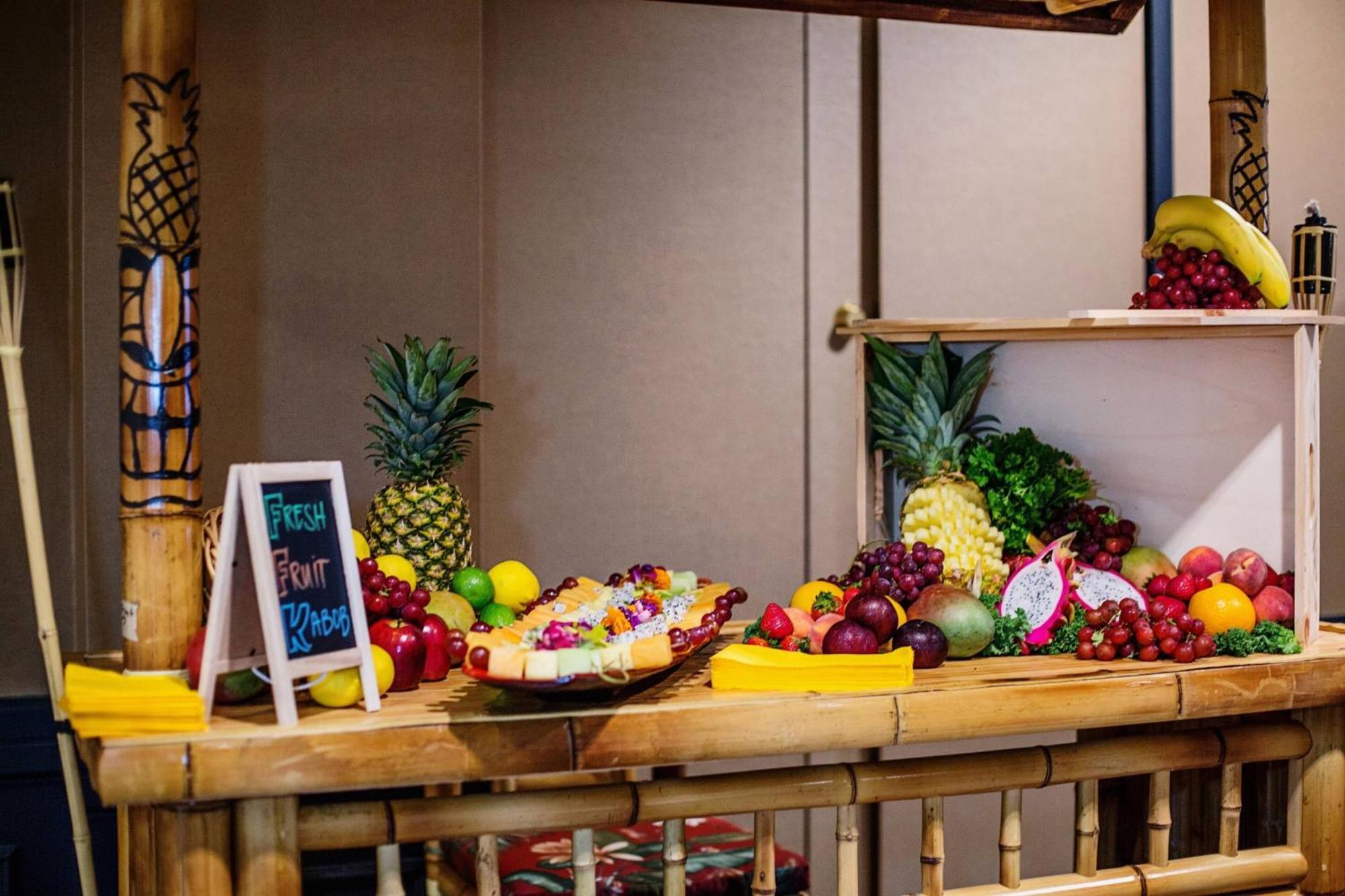 Courtyard By Marriott Toronto Downtown Hotel Ngoại thất bức ảnh