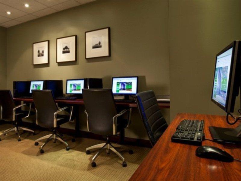 Courtyard By Marriott Toronto Downtown Hotel Ngoại thất bức ảnh