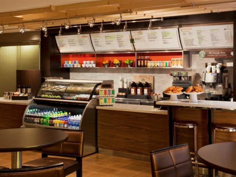 Courtyard By Marriott Toronto Downtown Hotel Phòng bức ảnh